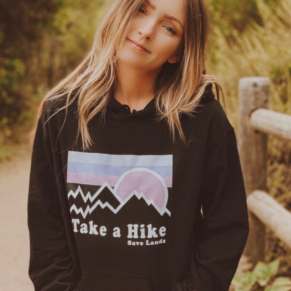 Take A Hike sweatshirt size Medium SaveLands